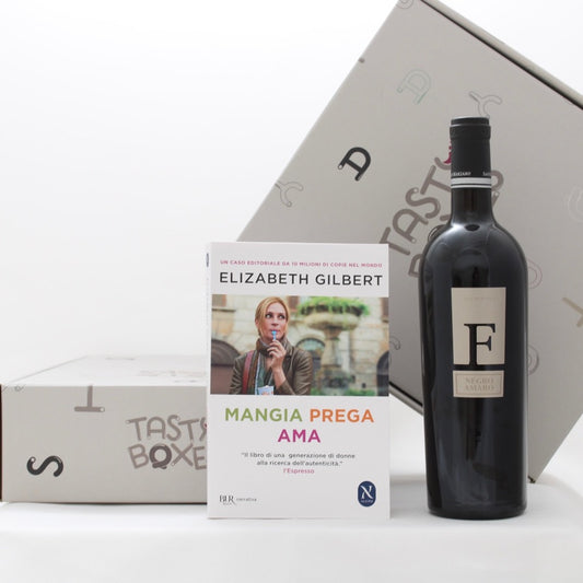 Box regalo TastyBoxes con Libro "Mangia Prega Ama" e vino F Negroamaro